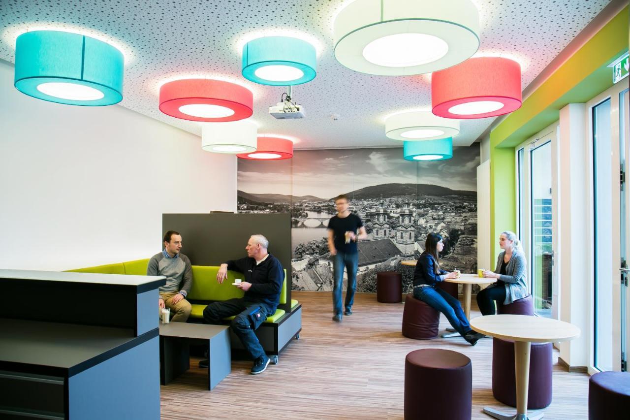 Jugendhaus St. Kilian Hostel Miltenberg Bagian luar foto